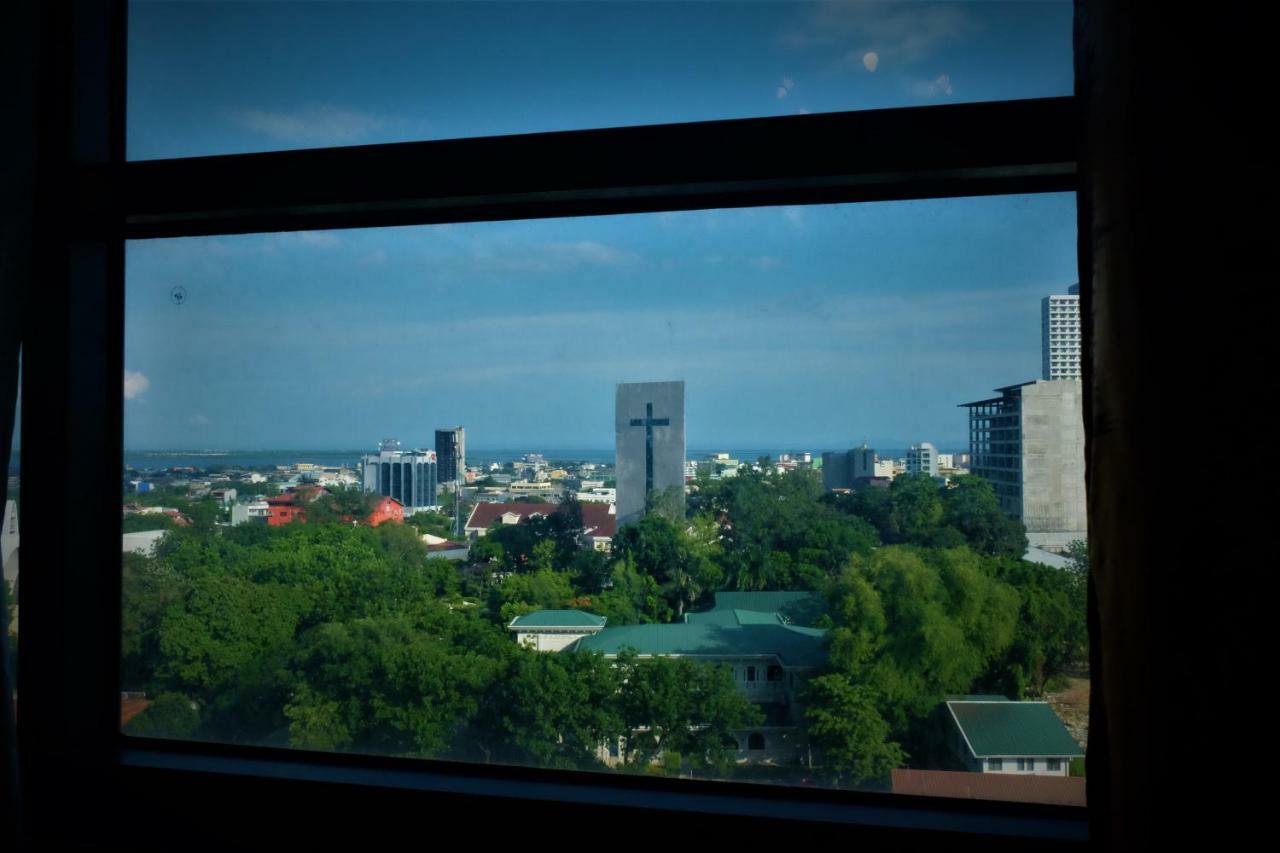 Horizons 101 - Panoramic View By St. Therese Cebu Stadt Exterior foto